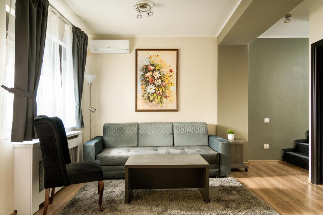 Casa 86 *